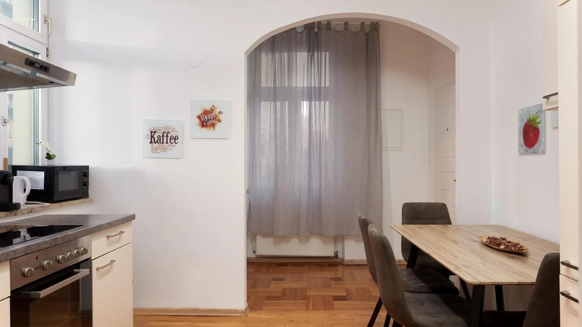 Schoenbrunn Palace Apartments Free Parking And 24H Check-In Viena