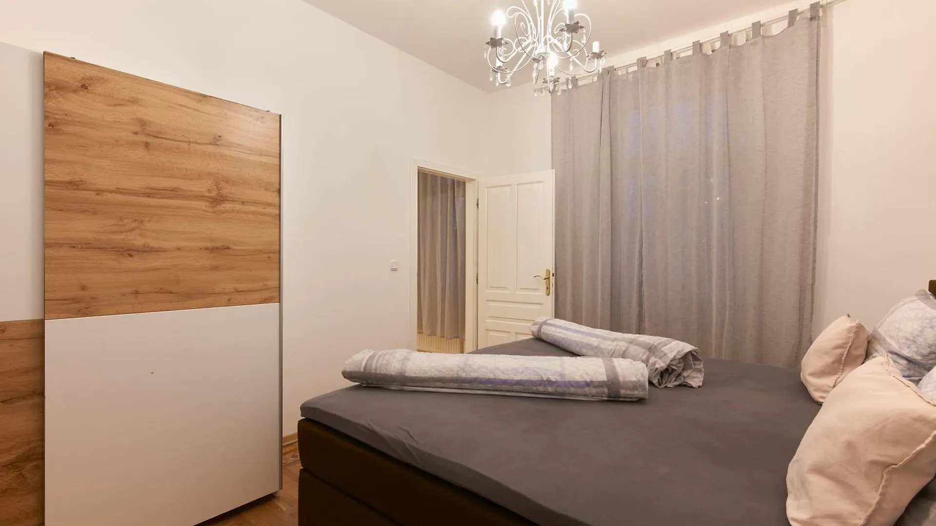 Schoenbrunn Palace Apartments Free Parking And 24H Check-In Viena