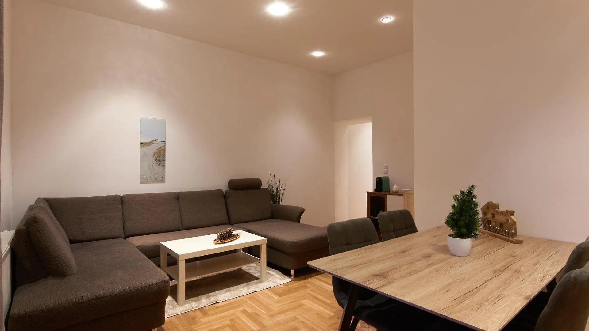 Schoenbrunn Palace Apartments Free Parking And 24H Check-In Viena