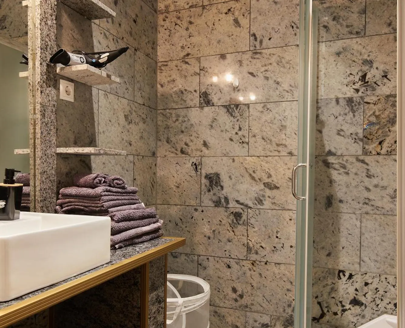 Schoenbrunn Palace Apartments Free Parking And 24H Check-In Viena Austria