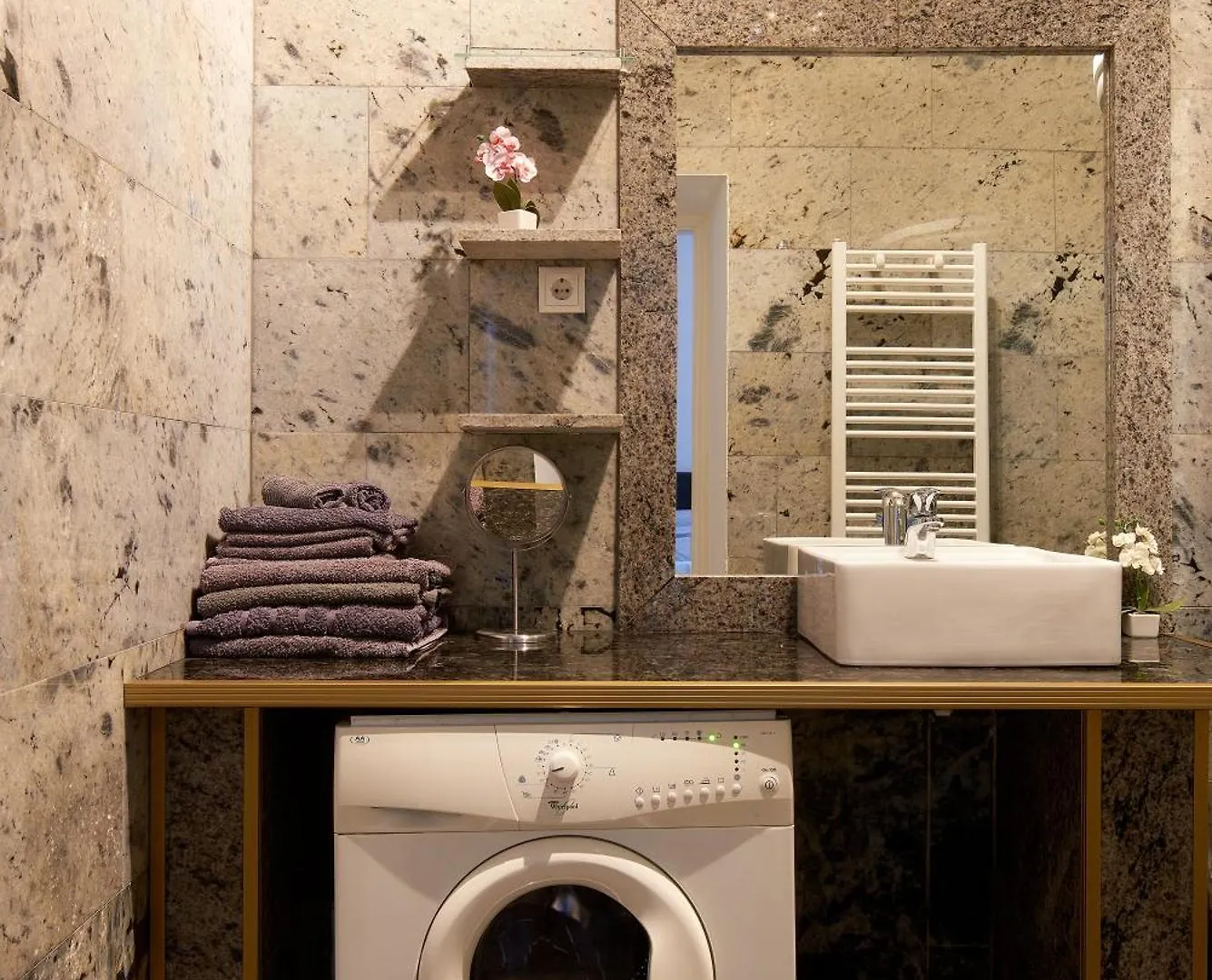 Schoenbrunn Palace Apartments Free Parking And 24H Check-In Viena Austria